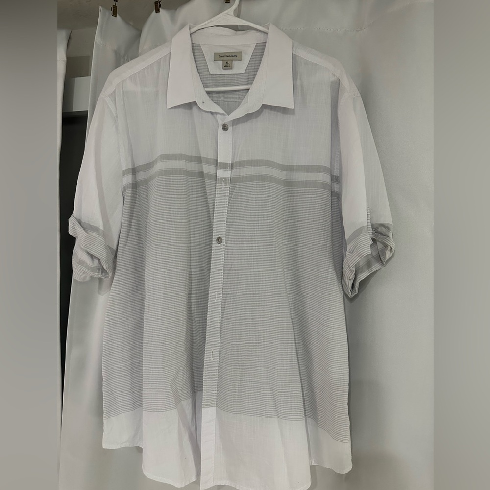 Calvin Klein short sleeve